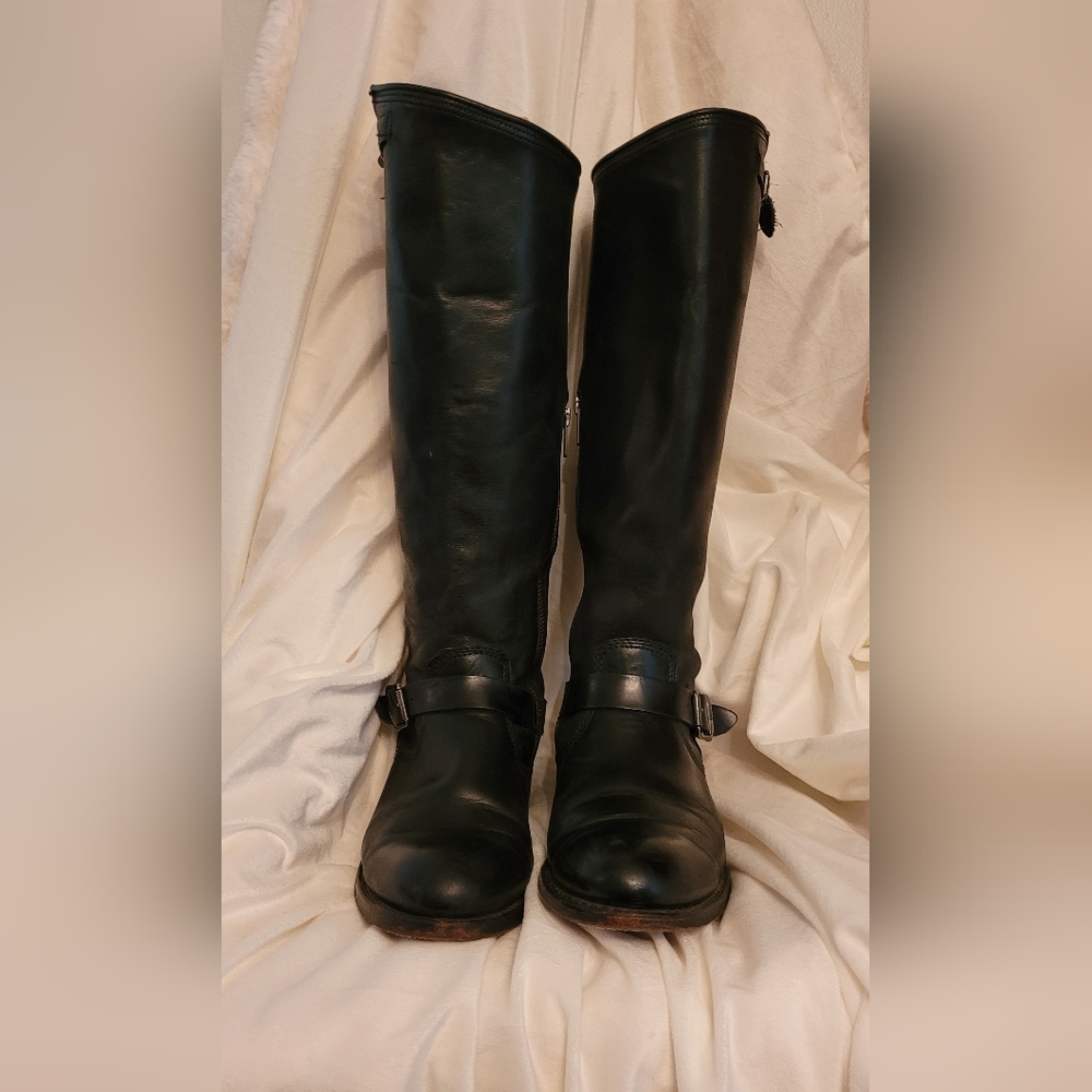 Frye 8.5 black boots